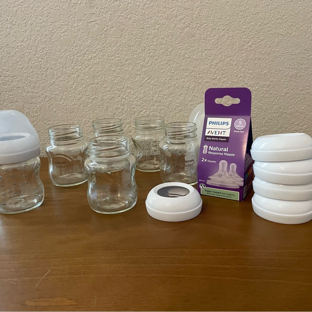 Philips Avent Baby Bottles and Nipples Set